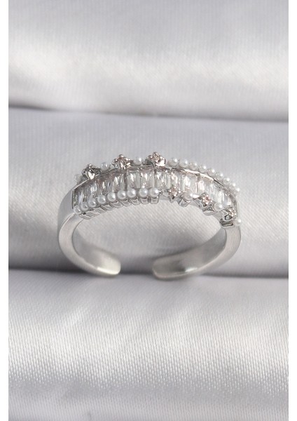 Pirinç Gümüş Renk Zirkon Taşlı İnci Detay VIP Seri Kadın Yüzük - TJ-BYK3519