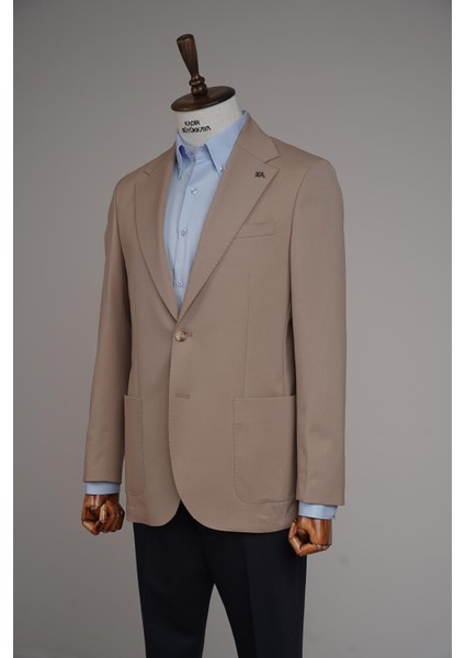 Kırlangıç Yaka Erkek CEKET-KAX5115W modelleri