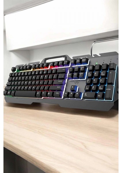 Q Klavye Rgb Işıklı Klavye ve Mouse Seti Kablolu Mouse Hediyeliş modelleri