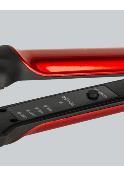 - Çok Yönlü Kullanım Sunan Saç Düzleştirici – Düzleştirici ve Hacim Verici modelleri