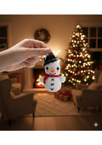 El Yapımı Amigurumi Kardan Adam Anahtarlık | %100 Pamuk Örgü | Yılbaşı & Kış Temalı Dekoratif Hediye