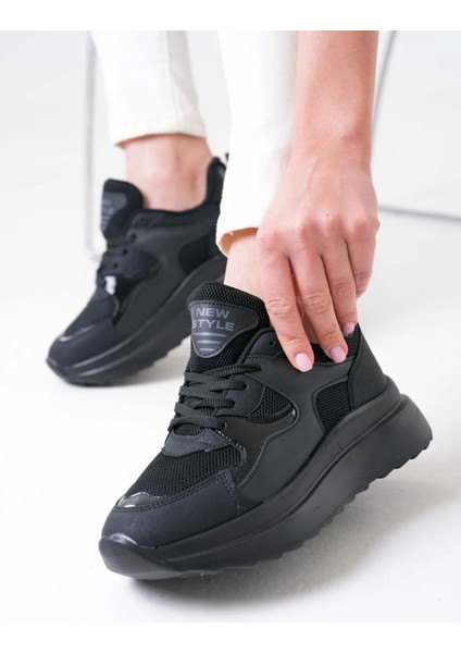 NZS Premium Triko Detaylı Bağcıklı Kadın Siyah Sneaker