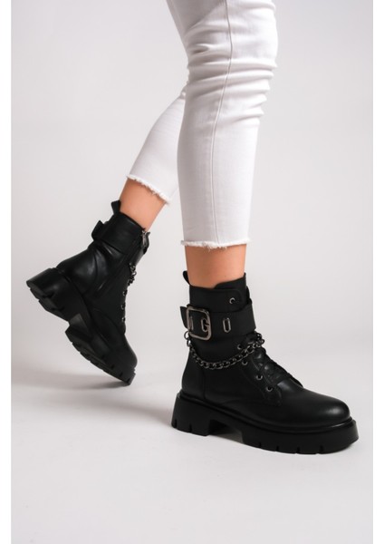 ManoralSu Geçirmez Zincirli Fermuarlı Kadın Siyah Bot