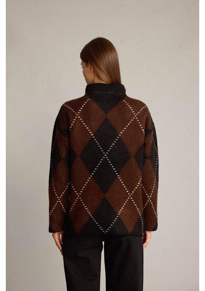 Overshirt Fit Yarım Balıkçı Yaka Baklava Desenli Triko Kazak G7522AX25WN indirimleri