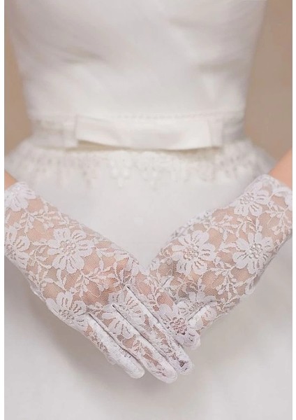Buğz Beyaz Renk Kısa Dantelli Eldiven