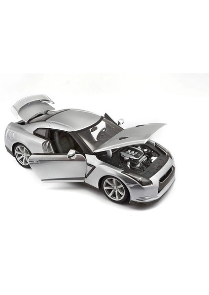 Buğz Bburago 1:18 Nissan Gt-R R35 2009 Model Araba fiyatları