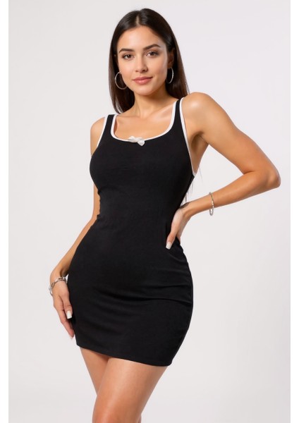 Kadın Siyah Fiyonklu Kaşkorse Gecelik ve Tanga Takım – Modern, Konforlu ve Günlük Kombinlere Uygun modelleri