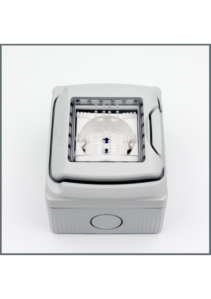 IP55 Su Geçirmez Sıva Üstü Dış ortam topraklı Priz