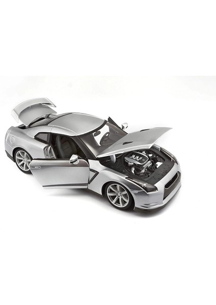 Bburago 1:18 Nissan Gt-R R35 2009 Model Araba fiyatları
