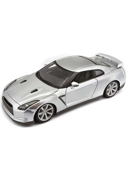Bburago 1:18 Nissan Gt-R R35 2009 Model Araba indirimleri
