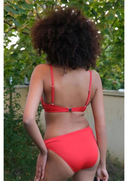 Kadın Destekli Fiyonklu Alt Üst Kırmızı Bikini Takım fırsatları