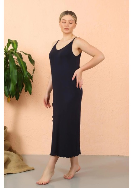 Kadın Ip Askılı Yırtmaçlı Uzun Lacivert Gecelik