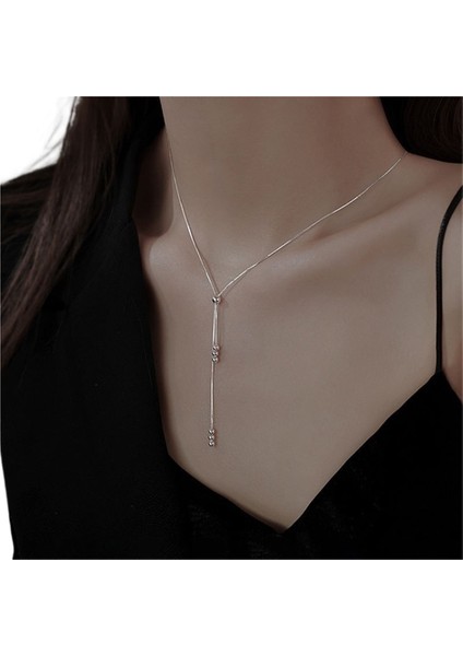 Kadınlar Için Yuvarlak Boncuk Püsküllü Köprücük Kemiği Zinciri/kazak Zinciri ile S925 Ayar Gümüş Kolye (Yurt Dışından) modelleri