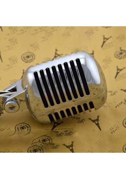 2x Profesyonel Kablolu Vintage Klasik Mikrofon Iyi Kalite Dinamik Hareketli Mike Deluxe Metal Vokal Mikrofonu Mike (Yurt Dışından) fırsatları