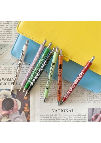 7pcs Cadılar Bayramı Hafta Içi Kalemler Parıltılı Kalem Komik Sözler ile Canlı Pasif Süslü Kalemler Sevimli Ler (Yurt Dışından) fırsatları