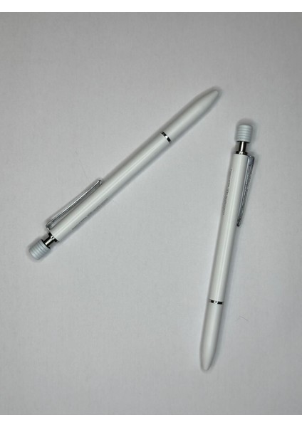 Versatil 0,7 mm Gümüş Desenlı Kurşun Kalem (2 Adet) fırsatları