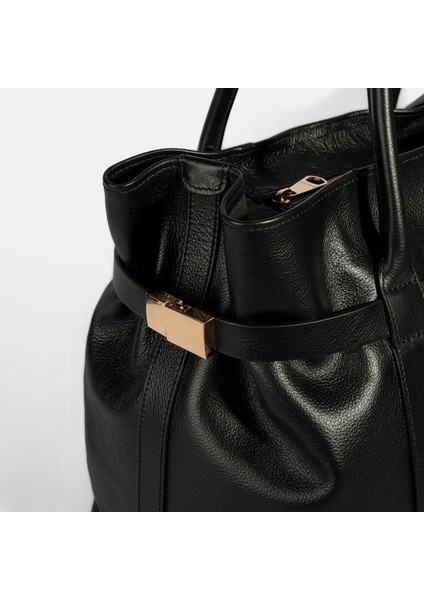 Kadın Siyah Cüzdan Aksesuarlı Deri Omuz Çantası indirimleri