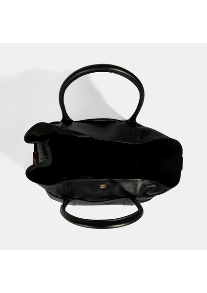 Kadın Siyah Cüzdan Aksesuarlı Deri Omuz Çantası