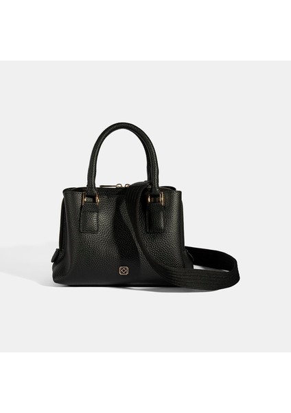 Kadın Siyah Omuz Askılı El Çantası