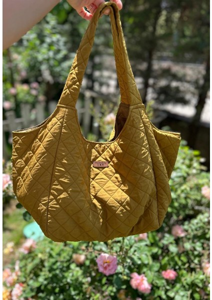 Kapitone Baklava Desenli Kumaş Çanta