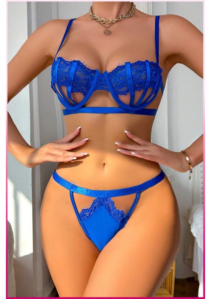 Ince Dantel Detaylı Şeritli Bralet & Külot Seti – Çekici ve Modern