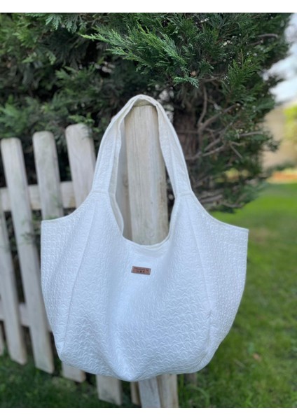 Kapitone Yıldız Desenli Kumaş Heybe Çanta