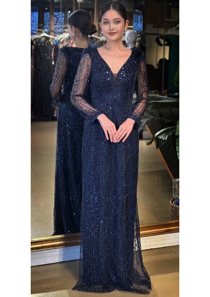 Lacivert V Yaka Uzun Kollu Tuy Detaylı Düz Kesim Pullu Boncuklu Uzun Abiye Elbise 11114-02