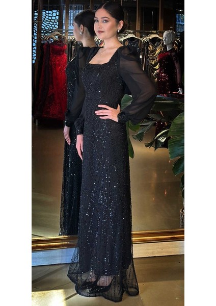 Siyah Kare Yaka Uzun Kollu Düz Kesim Pullu Boncuklu Uzun Abiye Elbise 11135-01 fiyatları