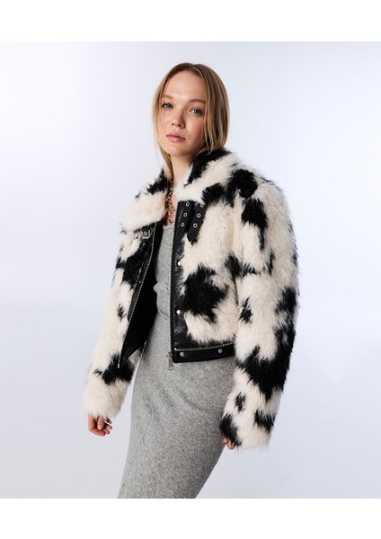 DESENLİ SUNİ KÜRK TW6250012216018 modelleri