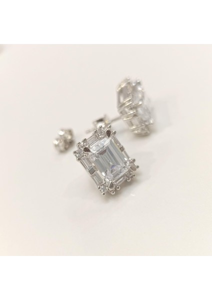 Zümrüt Kesim Tek Taşlı Küpe 14 Ayar Altın Hd Videolu fırsatları