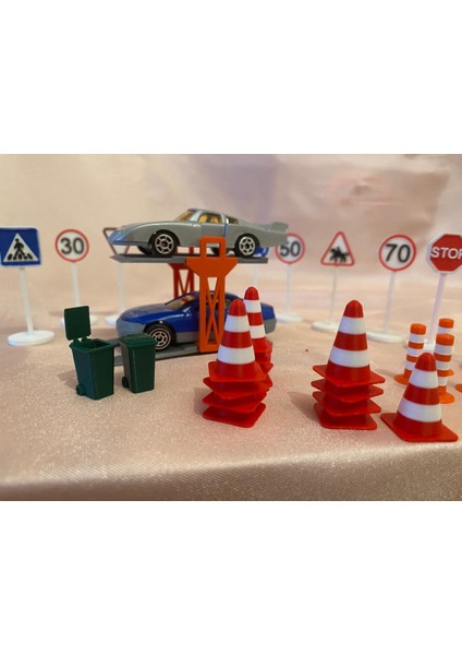 Mini Trafik Eğitim ve Araç Seti Liftli Dubalı Oyun Seti Trafik Levhalı Sürpriz Araba Hediyeli