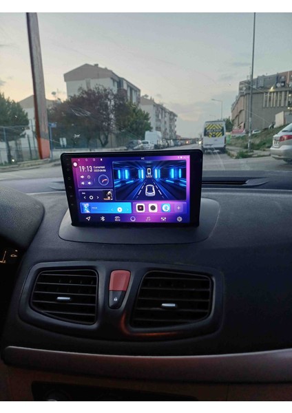 Renault Fluence Uyumlu 9 Inç 4gb Ram 64GB Hafıza QLED Ekran Multimedya Android Teyp fırsatları