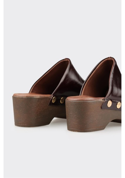 Kahve Deri Kadın Terlik fırsatları