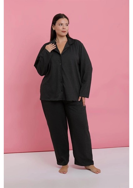 Kadın Büyük Beden Füme Düğmeli Pijama Takımı fırsatları