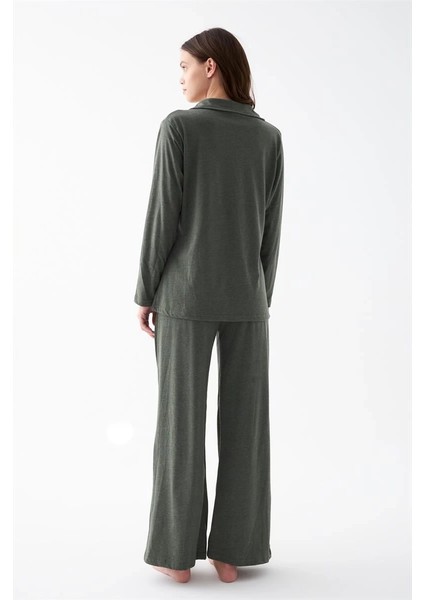 Kadın Haki Düğmeli Pamuklu Pijama Takımı modelleri