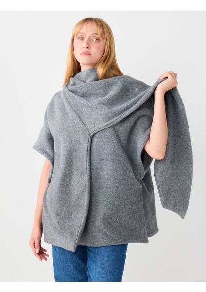 Grı Rahat Kesim Polar Örme Panço