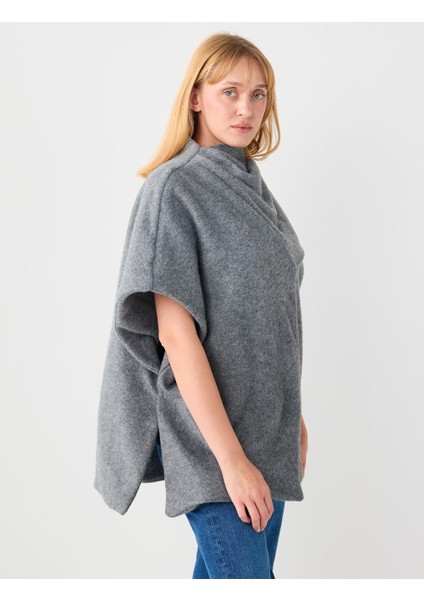 Grı Rahat Kesim Polar Örme Panço fırsatları