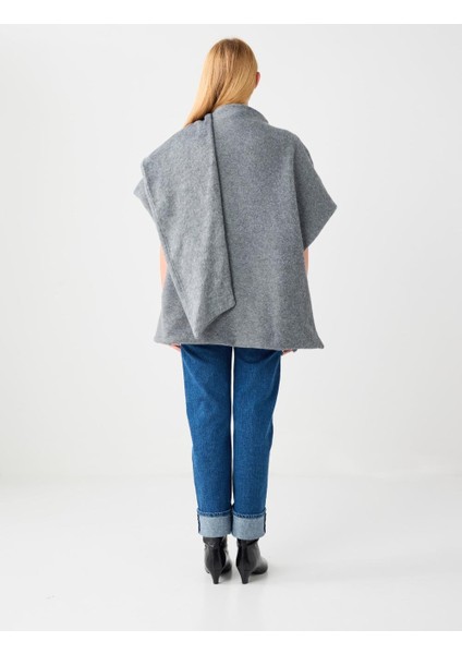 Grı Rahat Kesim Polar Örme Panço