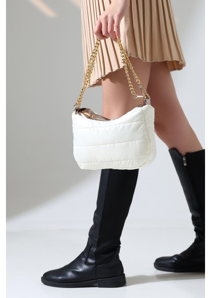 Çeşit Çeşit Kapitone Çanta