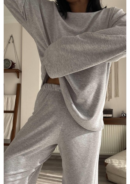 Bisiklet Yaka Gri Oversize Penye Takım