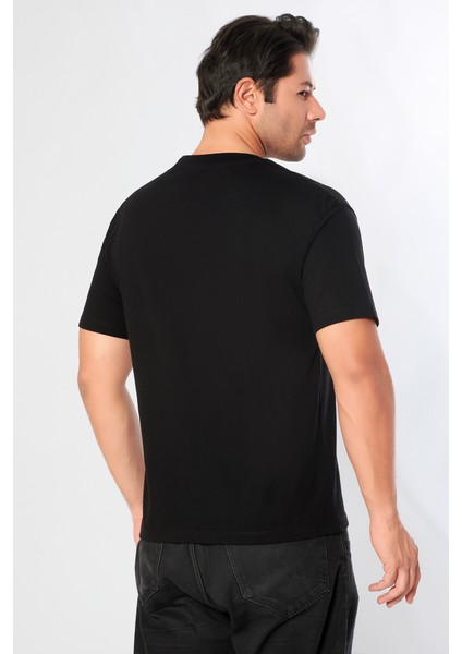 Erkek Oversize Bisiklet Yaka Tişört %100 Pamuk Rahat Kalıp Tedy Ayıcık Detaylı - Günlük Basic Tshirt modelleri