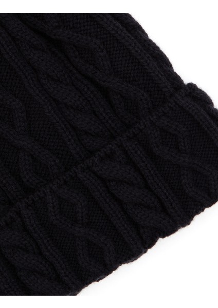 Erkek Lacivert Bere 50318149-200 modelleri