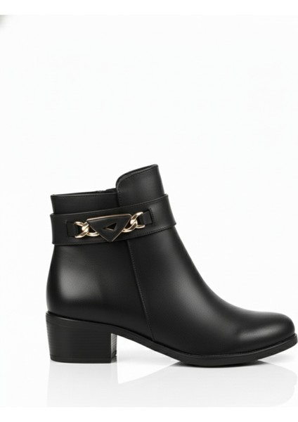 Siyah Yandan Toka Detaylı Fermuarlı Deri Görünümlü Mevsimlik Klasik Kadın Kısa Bot Bootie