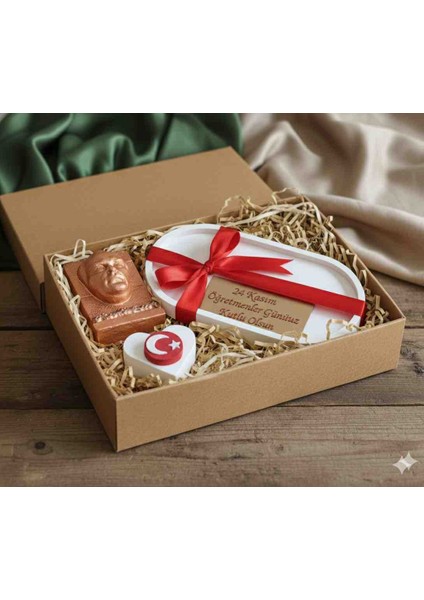 Öğretmenler Günü Için Atatürk Temalı Dekoratif Set