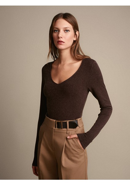 10842 V Yaka Kaşmirli Ultra Hafif Triko Kazak-Kahve M.