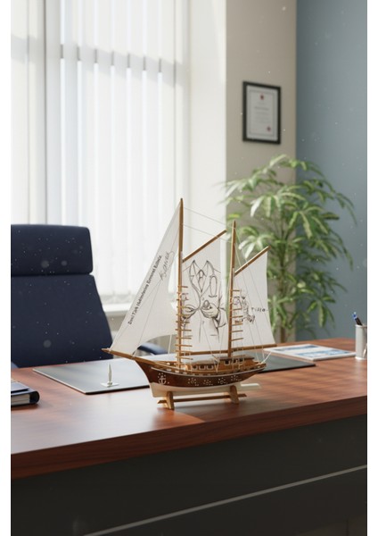 Doktor Ofis Hediyesi, Doktor Temalı Gemi Maketi indirimleri