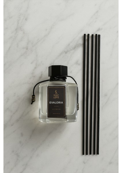 Evaloria Premium Çubuklu Oda Kokusu 120 ml – Uzun Kalıcı Çiçek & Vanilya & Yumuşak Pudra Notaları