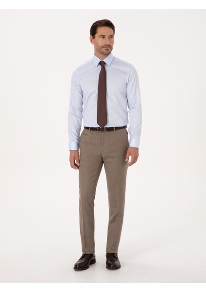 Erkek Açık Mavi Slim Fit %100 Pamuk Non Iron Kolay Ütülenebilir Klasik Gömlek 50314613-VR095 fırsatları