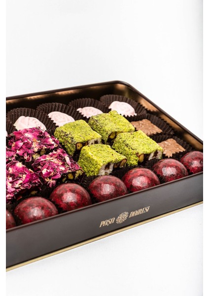 Spesiyal Truff ve Çikolata Çeşitleri, Antep Fıstıklı, Güllü Lokum Nostaljik Metal Kutu 500 gr fırsatları