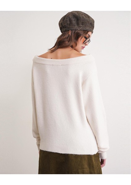 69633 Kadın Kayık Yaka Yün Karışımlı Premium Triko Kazak Kemik
